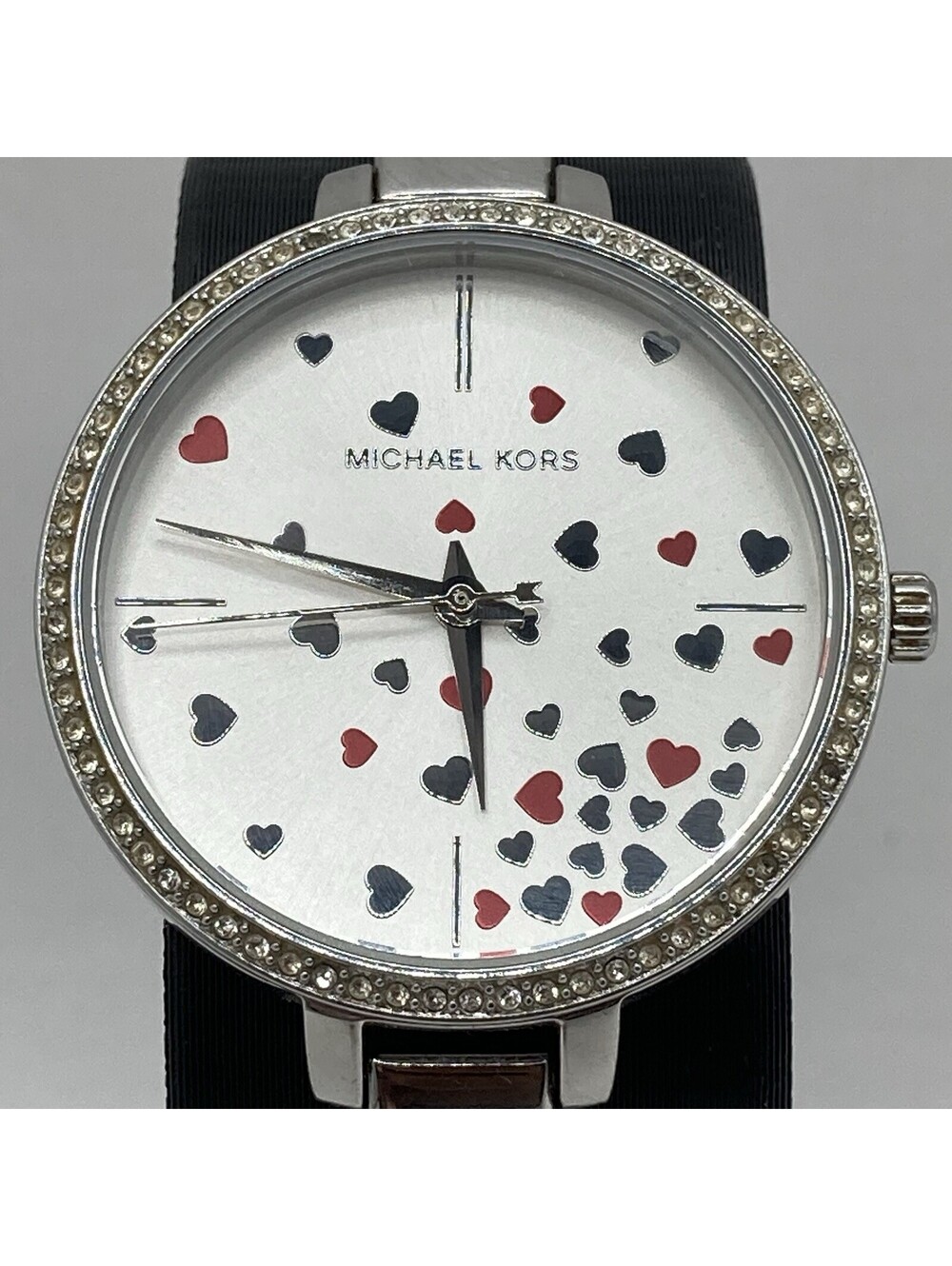 Women’s Michael Kors Jaryn MK3976 Silver Stainless Bangle Watch Heart Dial 36mm - Picture 3 of 9